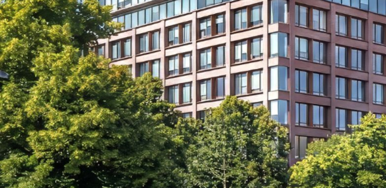 Lipowy Park Warsaw - Comprehensive Office Building Redevelopment